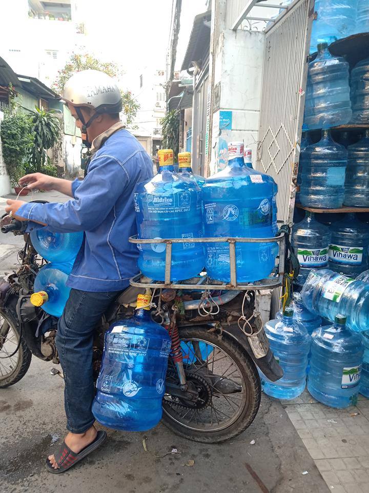 Dịch vụ giao nước uống tận nhà