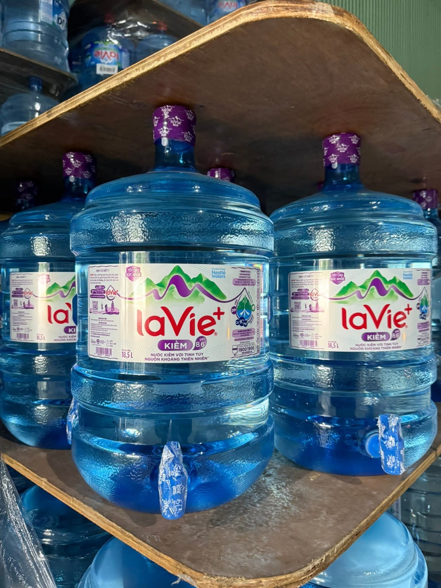 Bình nước Lavie+ Kiềm